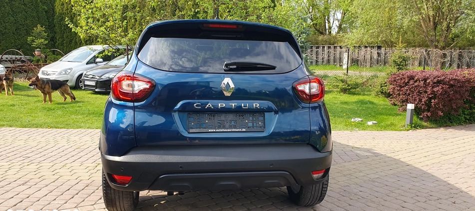 Renault Captur cena 57999 przebieg: 105000, rok produkcji 2019 z Pasłęk małe 352